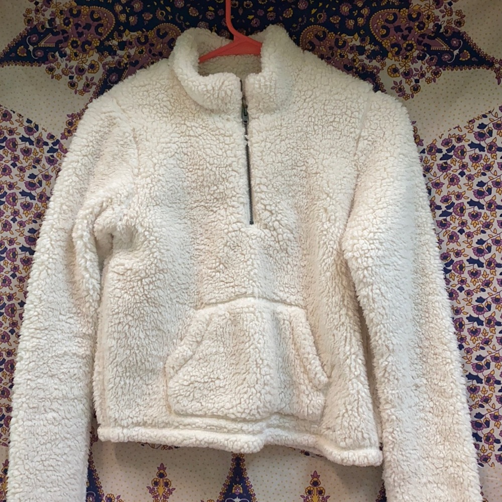 hollister sherpa